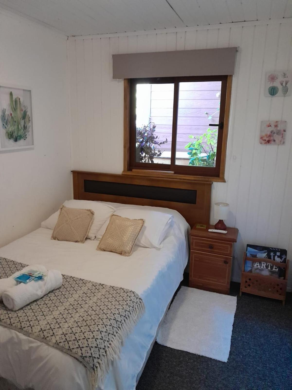 Hostel Isla Del Rey Valdivia Exteriör bild